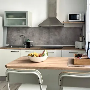 Apartamento Vivienda Crispin